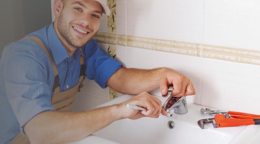 Faucet cartridge replacement in Del Rey, CA